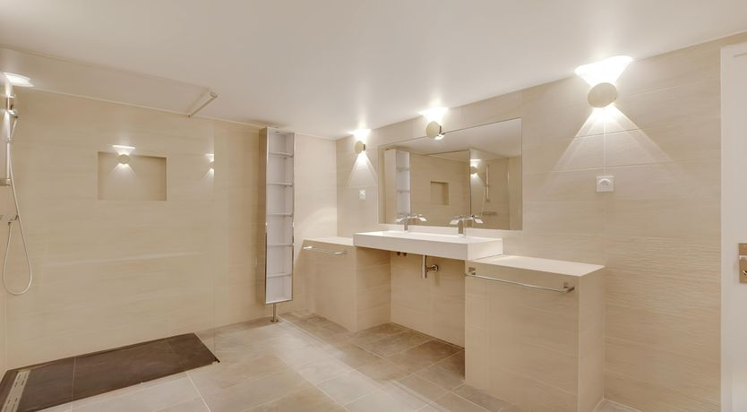 Photo of Parisian Courtyard