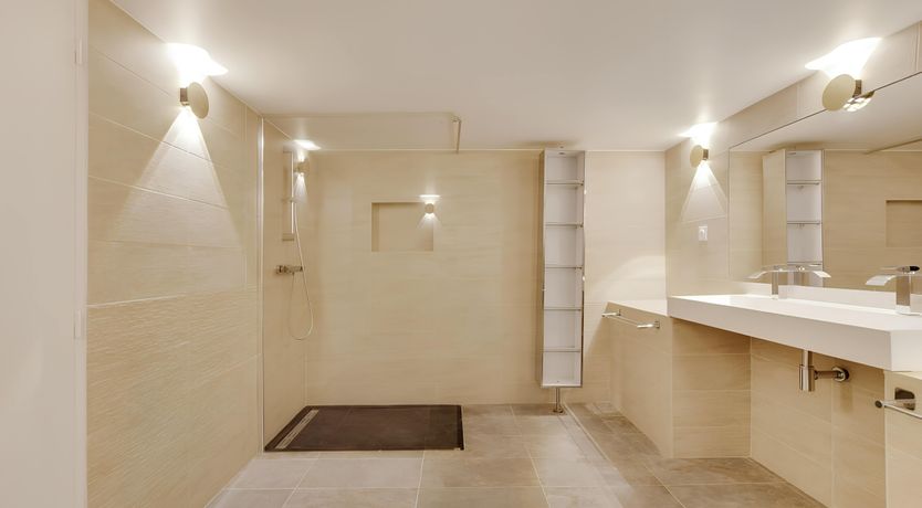 Photo of Parisian Courtyard