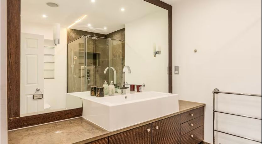 Photo of The Moon Pearl