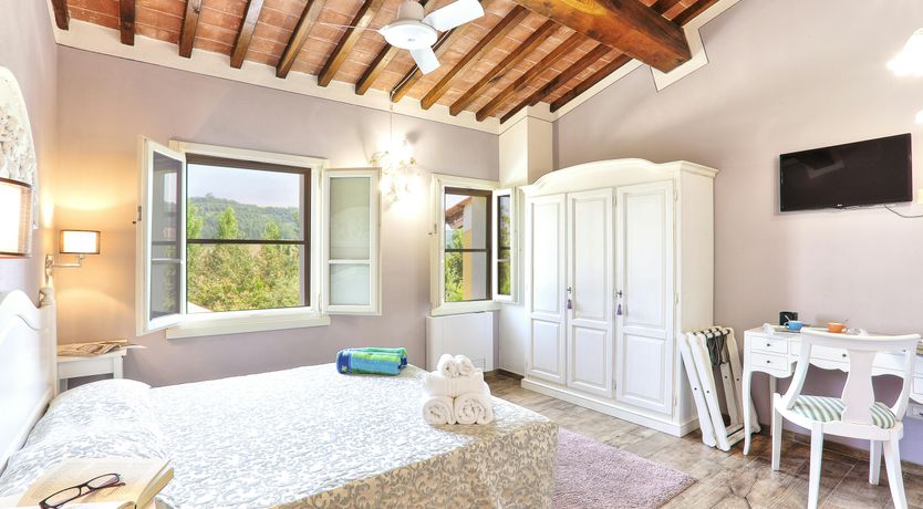 Photo of The Tuscan Love