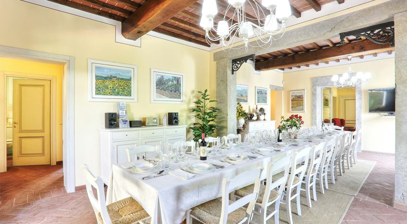 Photo of The Tuscan Love