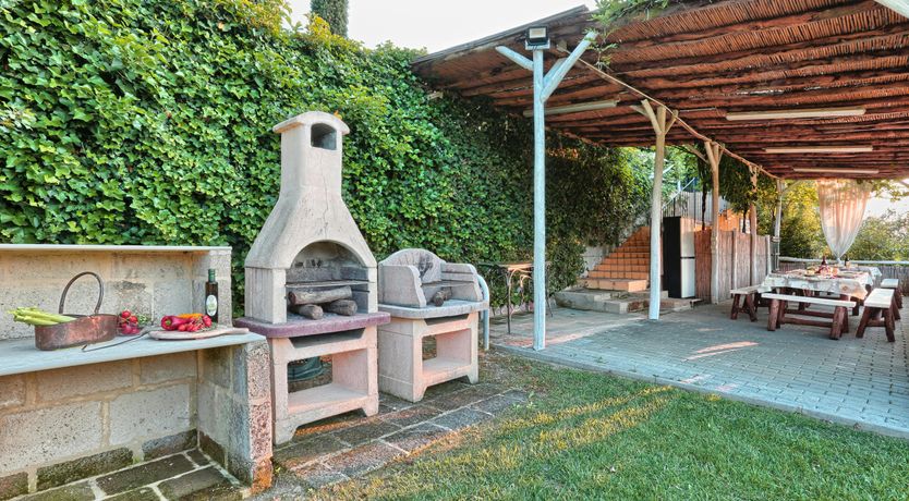 Photo of The Tuscan Love