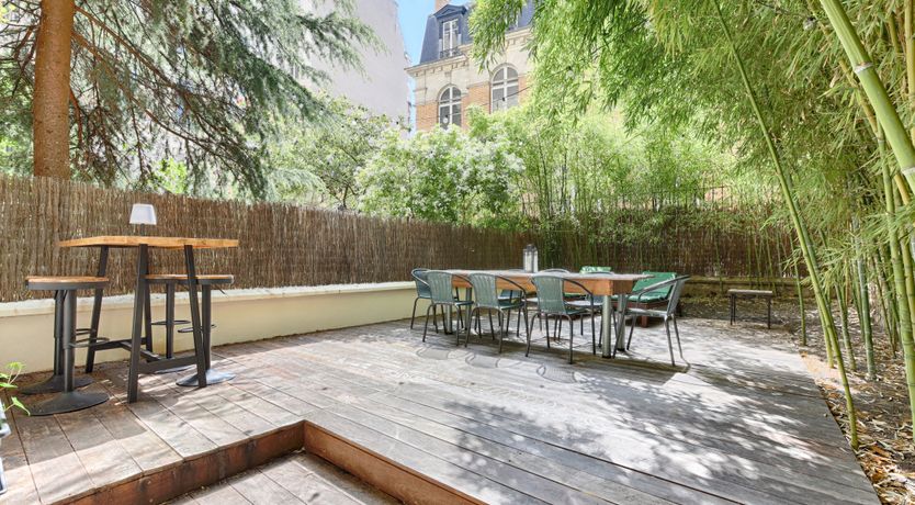 Photo of La Parisienne Chic