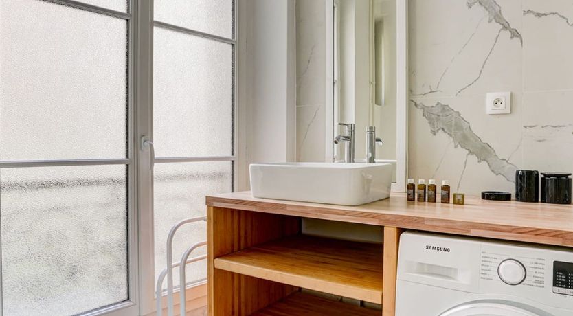 Photo of Lights of Paris