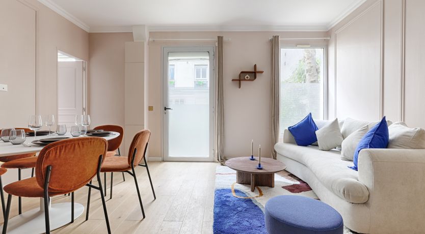 Photo of L'Appartement Rouge