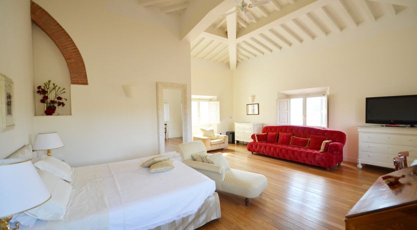 Photo of The Tuscan Table