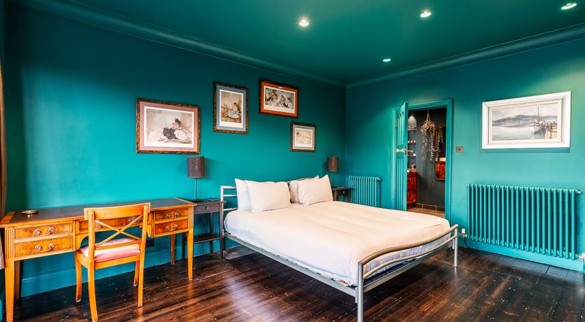 Photo of The Light of the Green