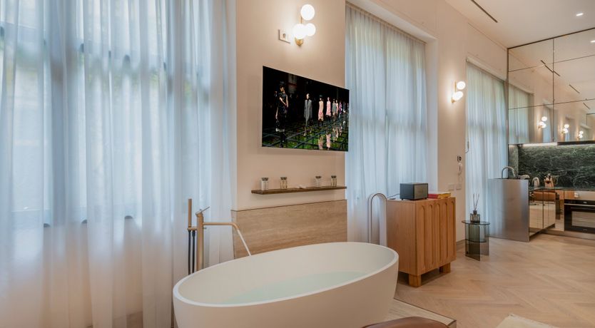 Photo of Mirrors of Milan