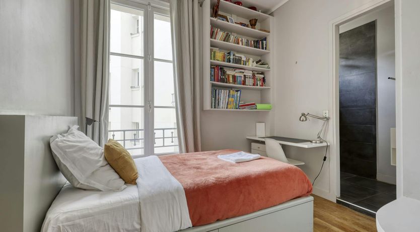 Photo of The Love of Paris