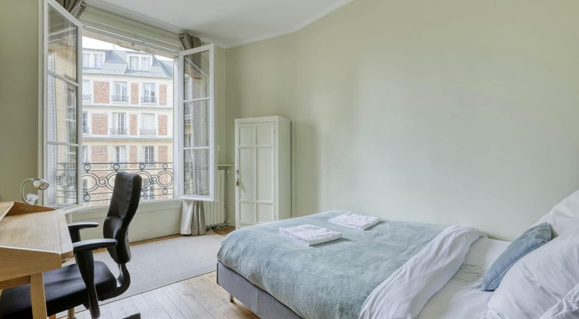 Photo of The Love of Paris