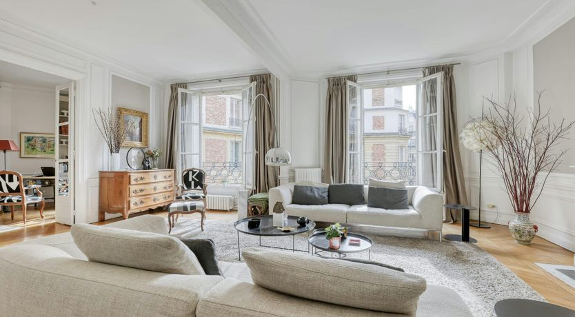 Photo of The Love of Paris