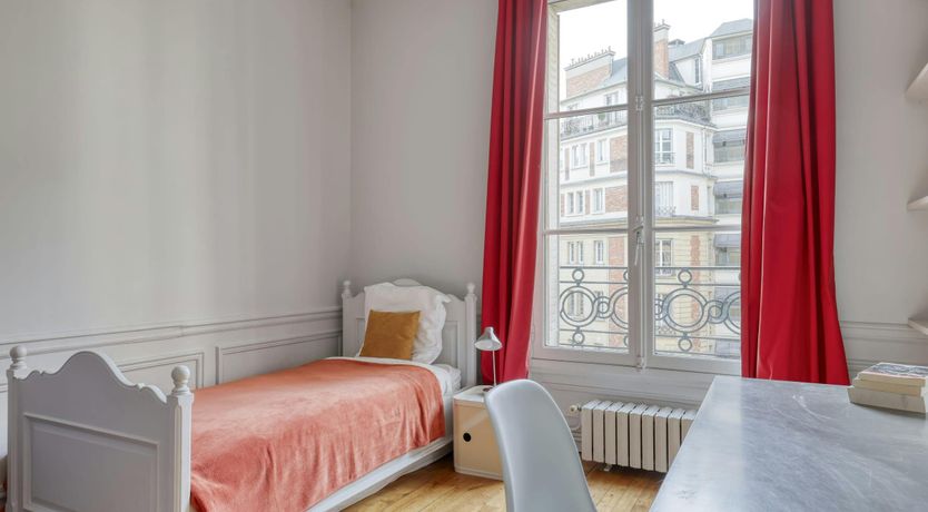 Photo of The Love of Paris