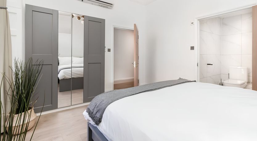 Photo of Be More Elizabeth