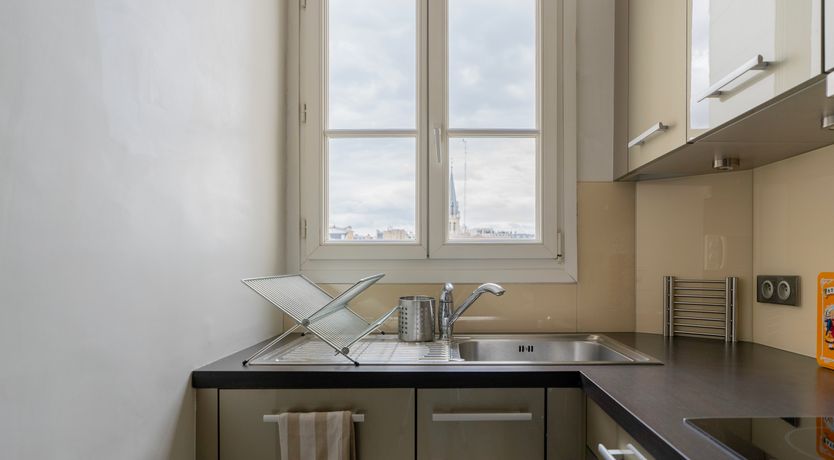 Photo of Paris Elegance