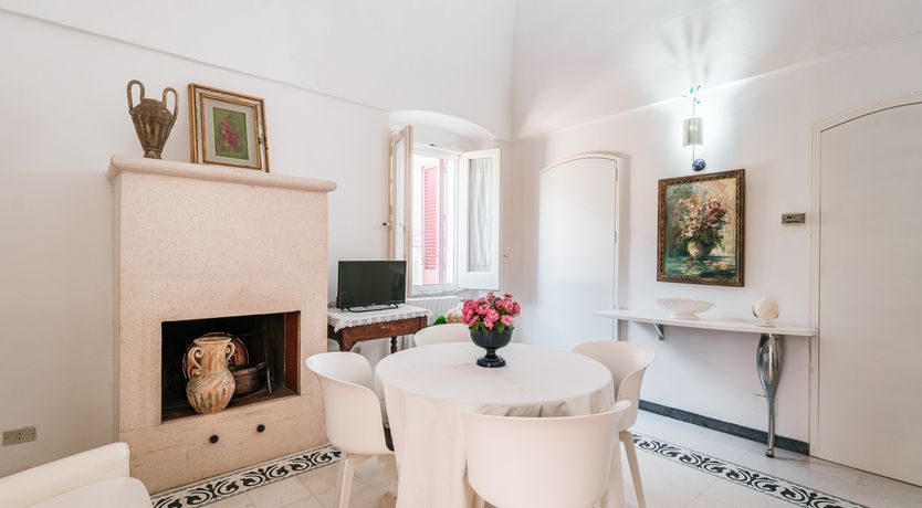 Photo of Dancing Sun