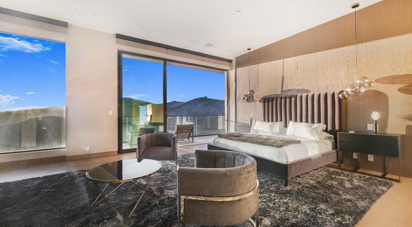 Photo of The Edge of Heaven