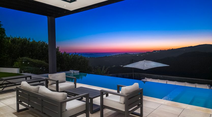 Photo of The Edge of Heaven