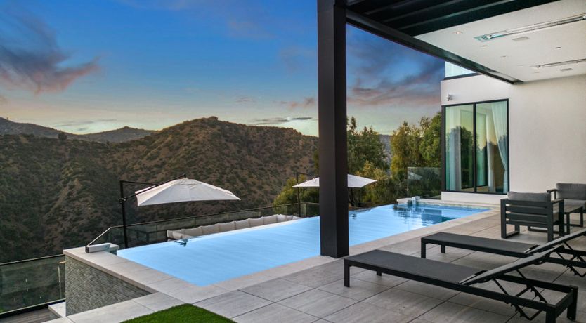 Photo of The Edge of Heaven