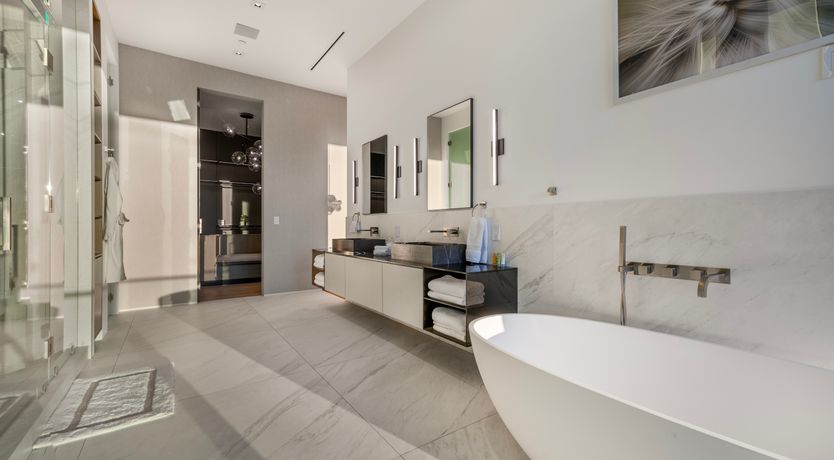 Photo of The Edge of Heaven