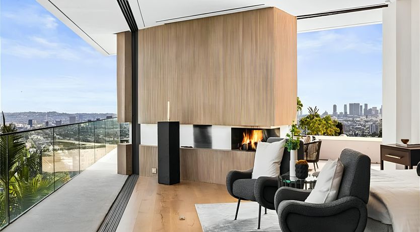 Photo of Hollywood Horizon