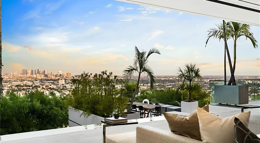 Photo of Hollywood Horizon