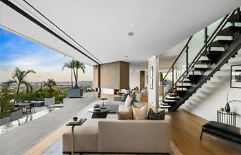 Hollywood Horizon Holiday Home
