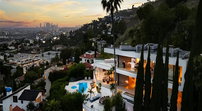 Photo of Hollywood Horizon