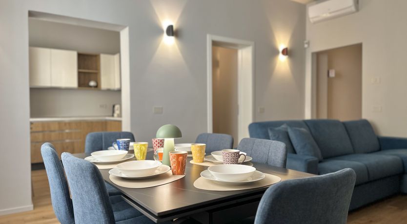 Photo of Arezzo Airs