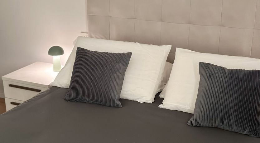 Photo of Arezzo Airs