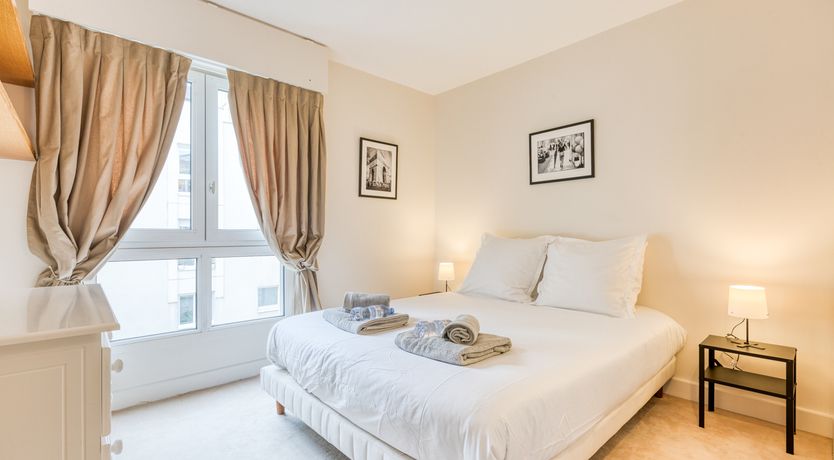 Photo of Parisian Architecture & Gardens