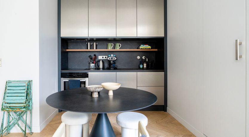 Photo of Louvre Story