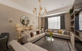 Photo of The Mayfair Crown