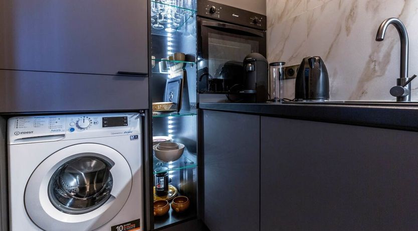 Photo of Coffee & Croissant