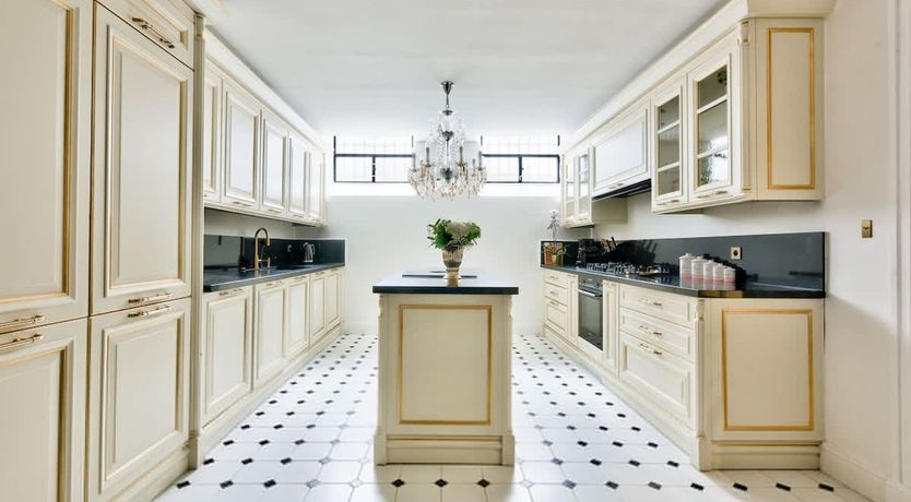 Photo of Royal Luxury