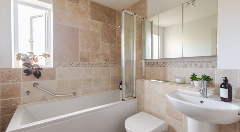 Photo of Charlbury Wonder