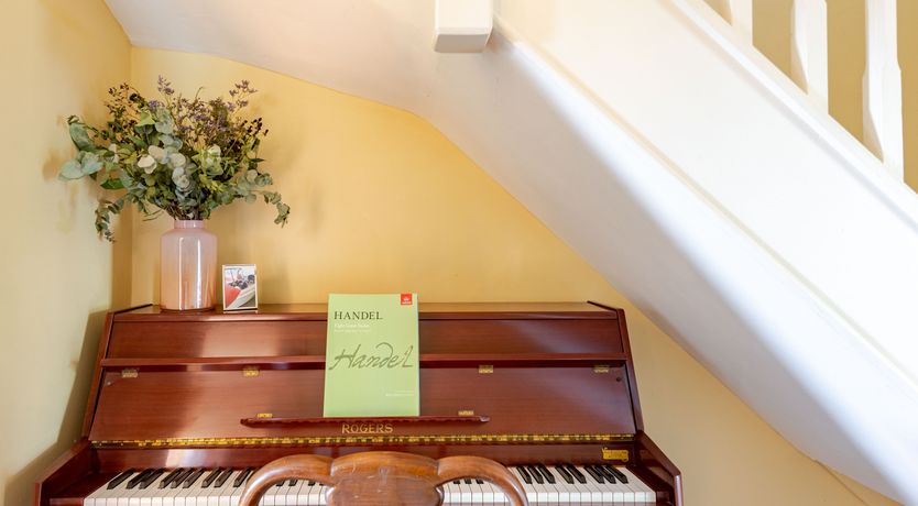 Photo of Charlbury Wonder