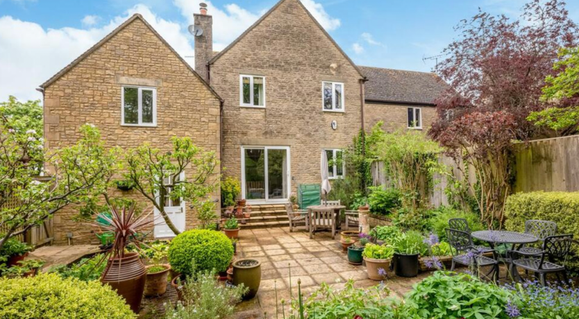 Photo of Charlbury Wonder