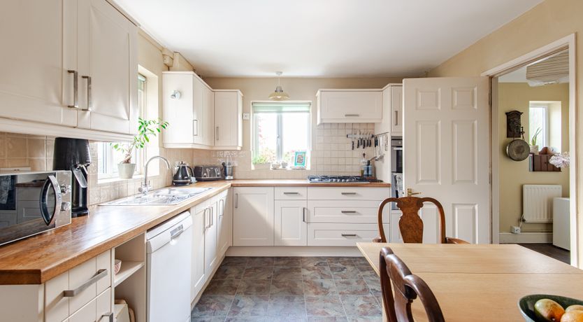 Photo of Charlbury Wonder