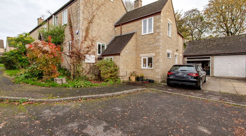 Photo of Charlbury Wonder