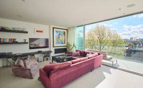 Photo of Penthouse in the Capital
