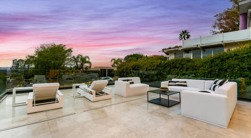 Photo of Sunset Mirror