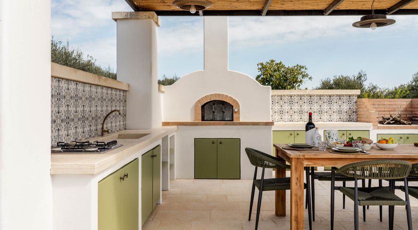 Photo of Barefoot Romance