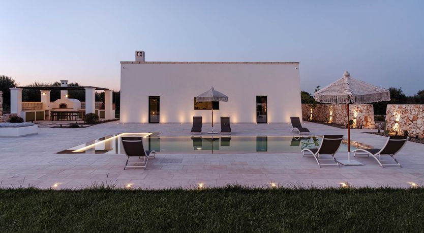 Photo of Barefoot Romance