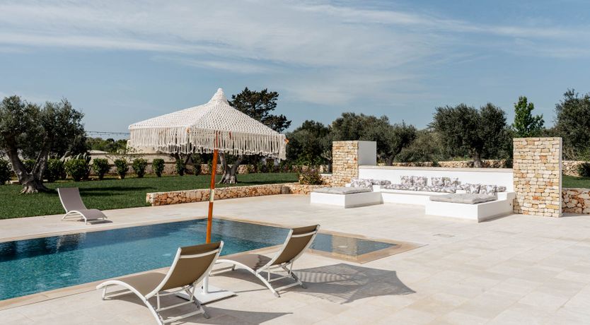 Photo of Barefoot Romance