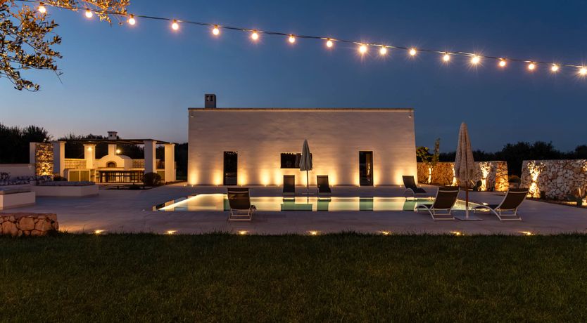 Photo of Barefoot Romance