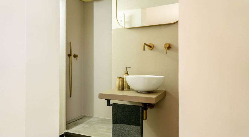 Photo of Barefoot Romance