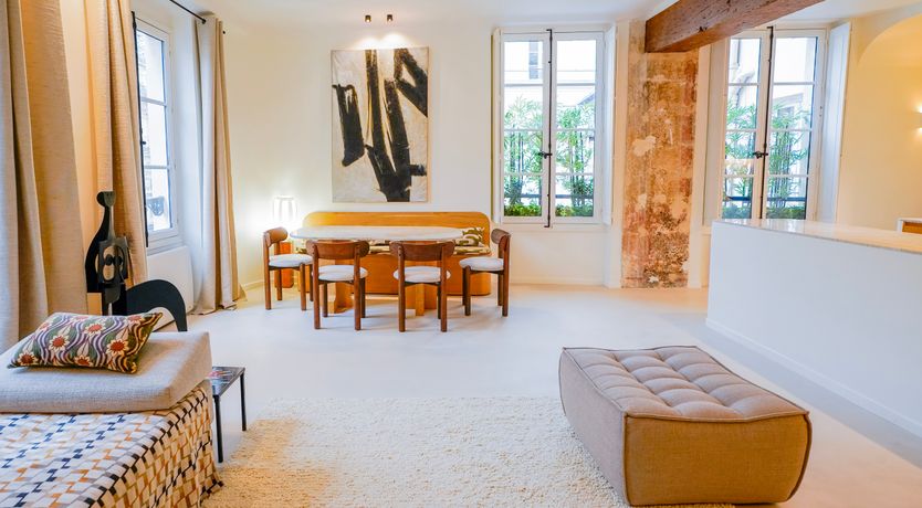 Photo of Parisian Place