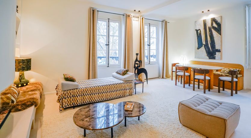 Photo of Parisian Place