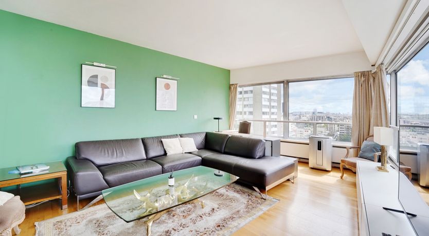 Photo of The Seine Sunrise