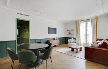 Sophisticated City Holiday Home